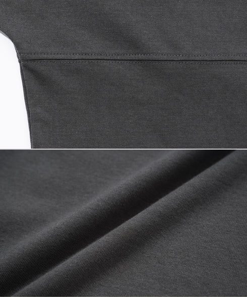 チャコールグレー