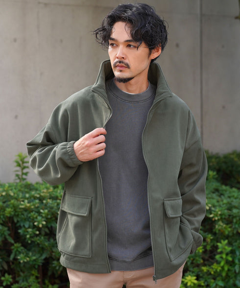 スモークカーキ MODEL : PEKEPON 175cm 60kg Lsize