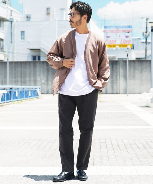 撥水セミワイドパンツ