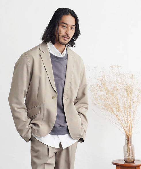 グレー MODEL : KAI 181cm 68kg Lsize