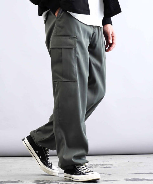 チャコールグレー MODEL : PEKEPON 175cm 60kg Lsize