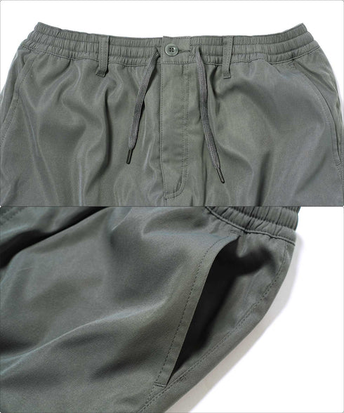 チャコールグレー