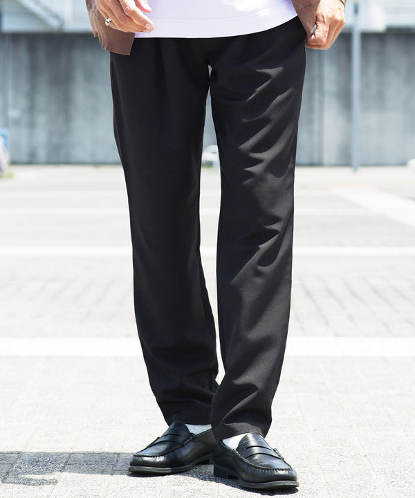 ポリツイルテーパードパンツ