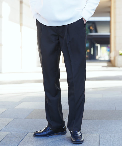 ポリツイルセミワイドパンツ