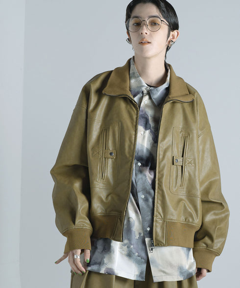 H167 / 着用サイズ: M*オリーブ シャツ:217621 ボトムス:217612