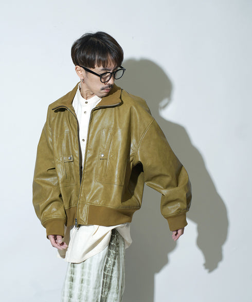 H163 / 着用サイズ: S*オリーブ シャツ:217645 ボトムス:217626