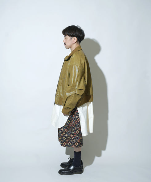 H163 / 着用サイズ: S*オリーブ シャツ:217627 ボトムス:217612