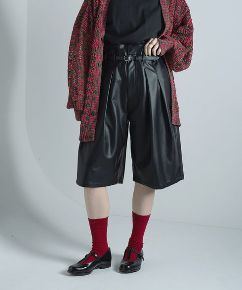 H167 / 着用サイズ: M*ブラック インナー:217674 カーディガン:217643