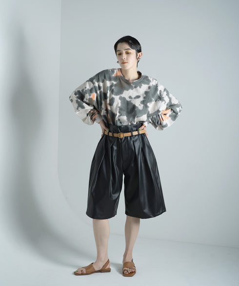 H167 / 着用サイズ: M*ブラック トップス:217619