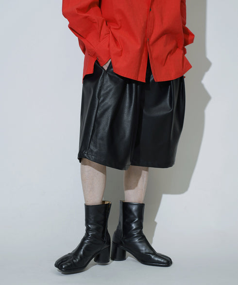 H163 / 着用サイズ: S*ブラック シャツ:217645