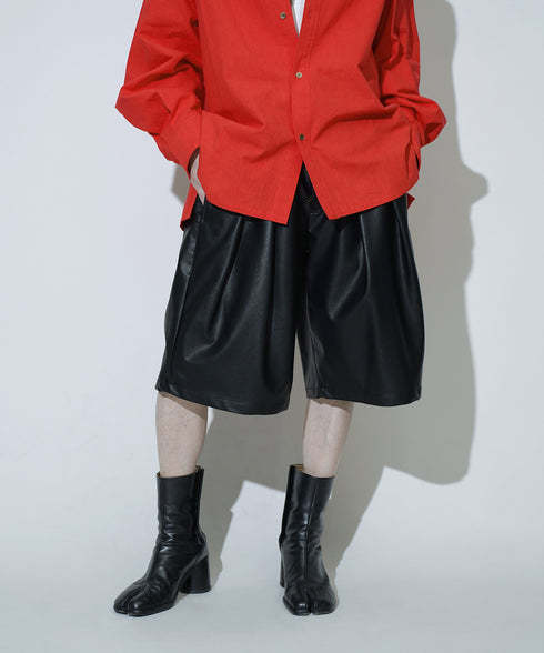 H163 / 着用サイズ: S*ブラック シャツ:217645