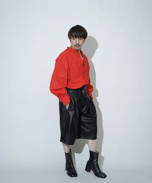 H163 / 着用サイズ: S*ブラック シャツ:217645