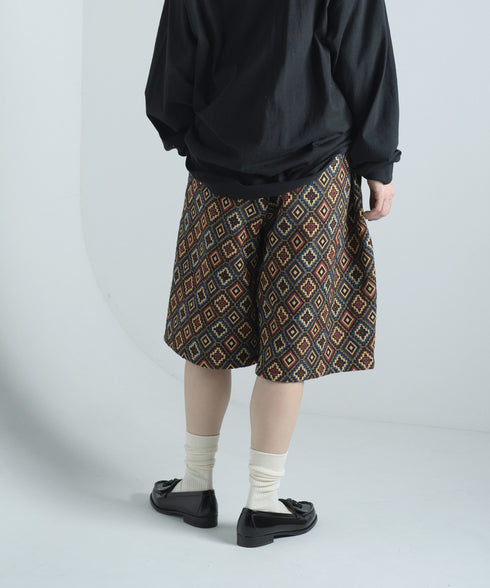 H167 / 着用サイズ: M*ベージュその他 トップス:217648