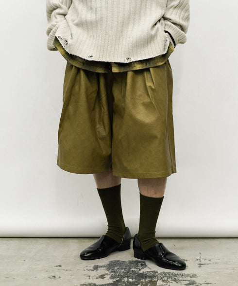 H177 / 着用サイズ:L オリーブ 着用トップス:218716 着用インナー:218706