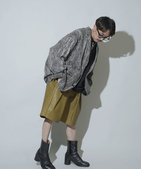 H163 / 着用サイズ: S*スミクロ トップス:217648 ボトムス:217612