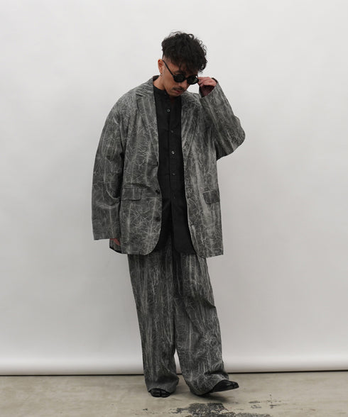 H163 / 着用サイズ:M スミクロ 着用トップス:218518 着用ボトムス:217614