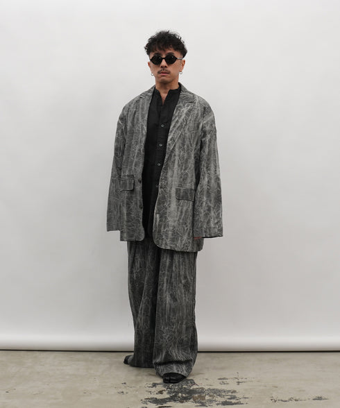 H163 / 着用サイズ:M スミクロ 着用アウター:217613 着用トップス:218518