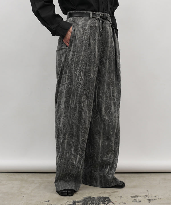 H163 / 着用サイズ:M スミクロ 着用トップス:218518