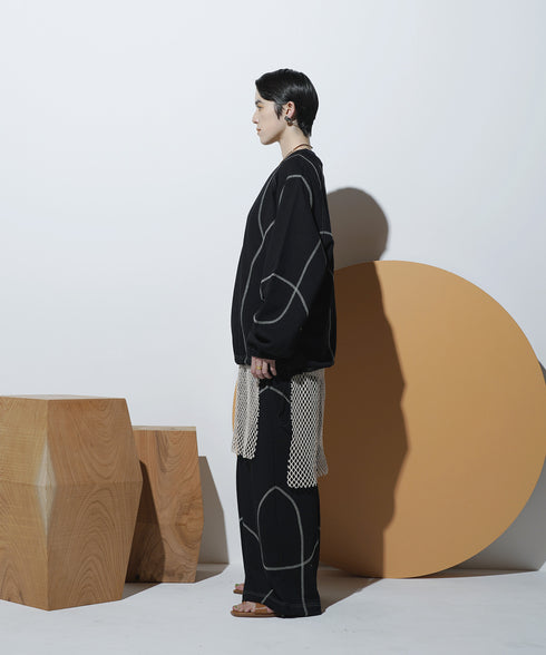 H167 / 着用サイズ: M*ブラック インナー:217732 ボトムス:217618