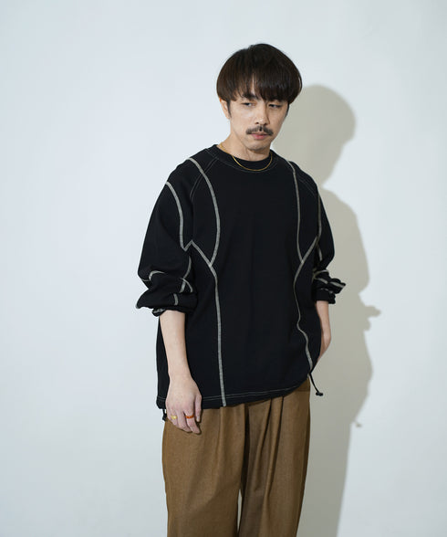 H163 / 着用サイズ: S*ブラック ボトムス:217647