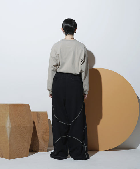 H167 / 着用サイズ: M*ブラック トップス:217648