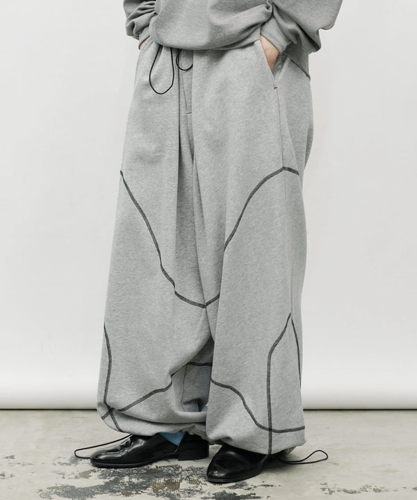 H177 / 着用サイズ:L アッシュグレー 着用トップス:218715 着用インナー:217732