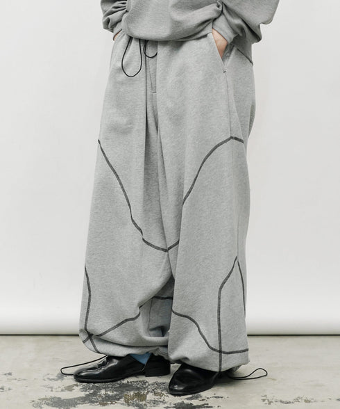 H177 / 着用サイズ:L アッシュグレー 着用トップス:218715 着用インナー:217732