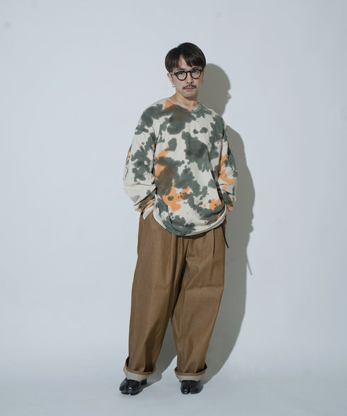 H163 / 着用サイズ: M*ブラック ボトムス:217647