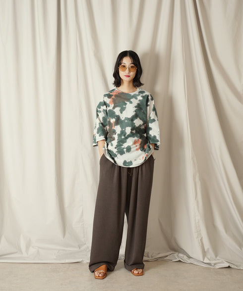 H169 / 着用サイズ: M*ブラック ボトムス:218011