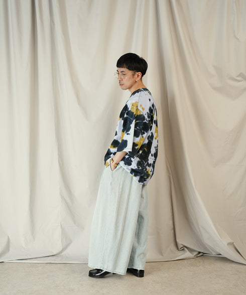 H163 / 着用サイズ: S*ネイビー ボトムス:213778