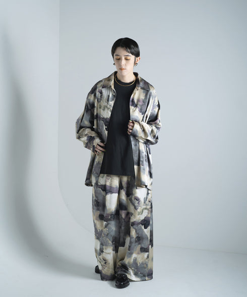 H167 / 着用サイズ:M グレー 着用インナー:217674 着用ボトムス:217622