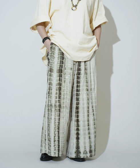 H163 / 着用サイズ: S*モスグリーン トップス:217674