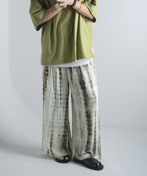 H178 / 着用サイズ: L*モスグリーン トップス:217674