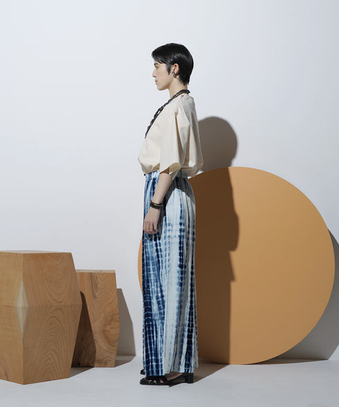 H167 / 着用サイズ: M*コバルトブルー トップス:217646