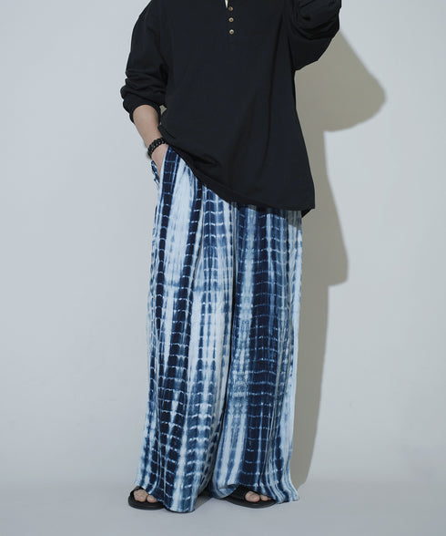 H163 / 着用サイズ: M*コバルトブルー トップス:217648