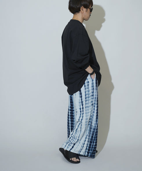 H163 / 着用サイズ: M*コバルトブルー トップス:217648