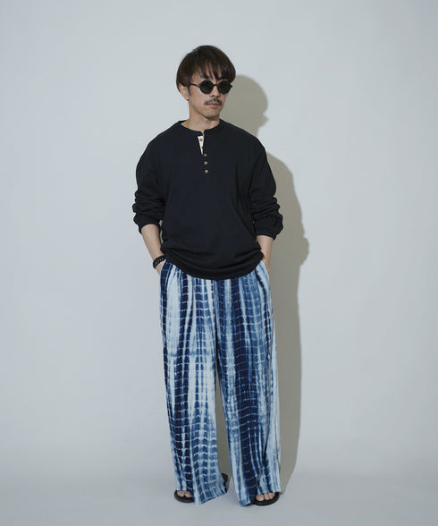 H163 / 着用サイズ: M*コバルトブルー トップス:217648