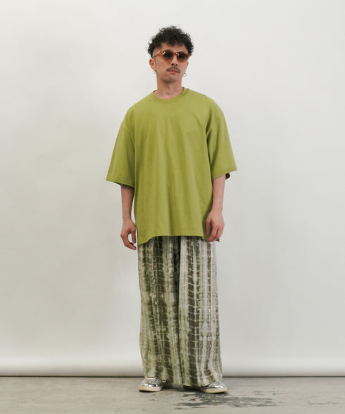 H163 / 着用サイズ:M モスグリーン 着用トップス:217674