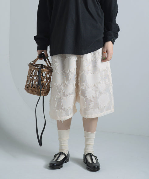 H167 / 着用サイズ: M*アイボリー トップス:217648