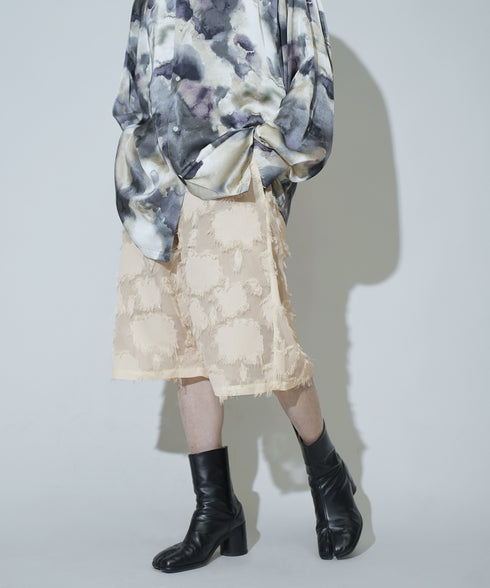 H163 / 着用サイズ: S*アイボリー シャツ:217621