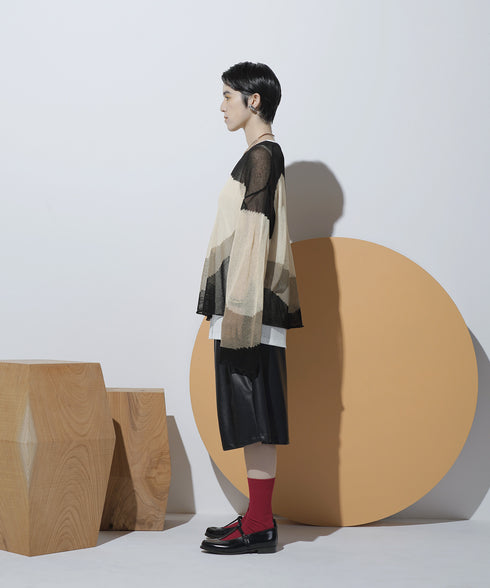 H167 / 着用サイズ:M ブラック着用インナー:217749 着用ボトムス:217612