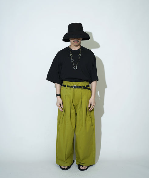 H163 / 着用サイズ: S*グリーン トップス:217646