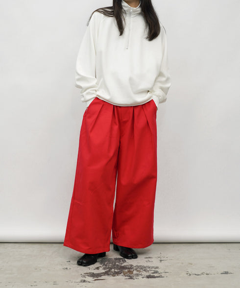 H177 / 着用サイズ:L レッド 着用トップス:218715 着用インナー:217732