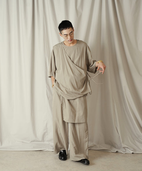 アシンメトリー レイヤード デザイン ドレープ プルオーバー