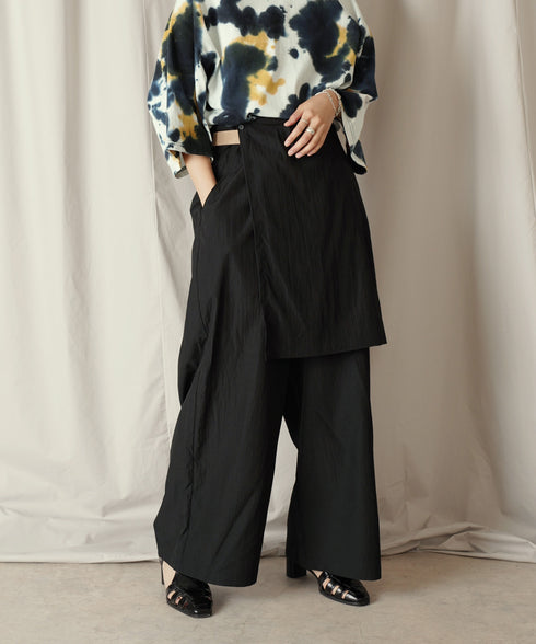 アシンメトリー レイヤード デザイン ワイドパンツ