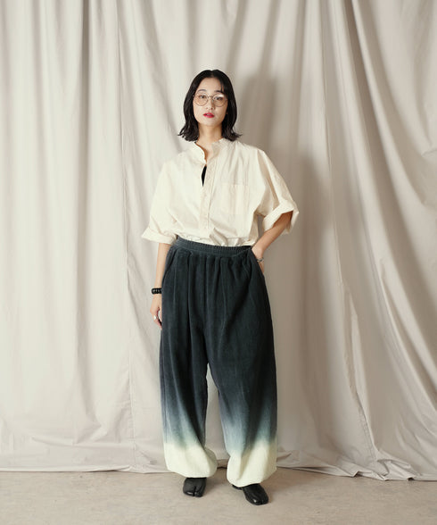 H169 / 着用サイズ:M ネイビー 着用トップス:217646