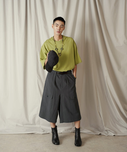 H178 / 着用サイズ: M*チャコール トップス:217674