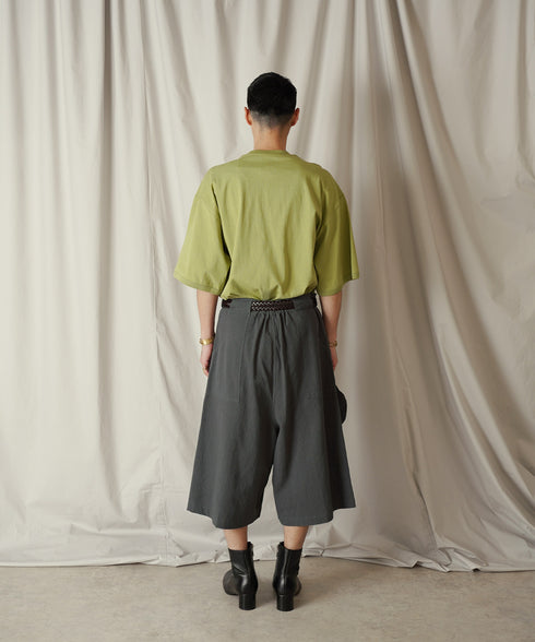 H178 / 着用サイズ:M チャコール 着用トップス:217674