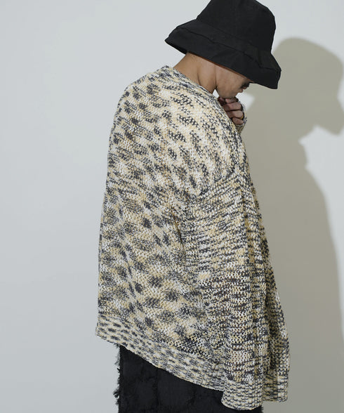 H163 / 着用サイズ: M*アイボリー トップス:217646 ボトムス:217631