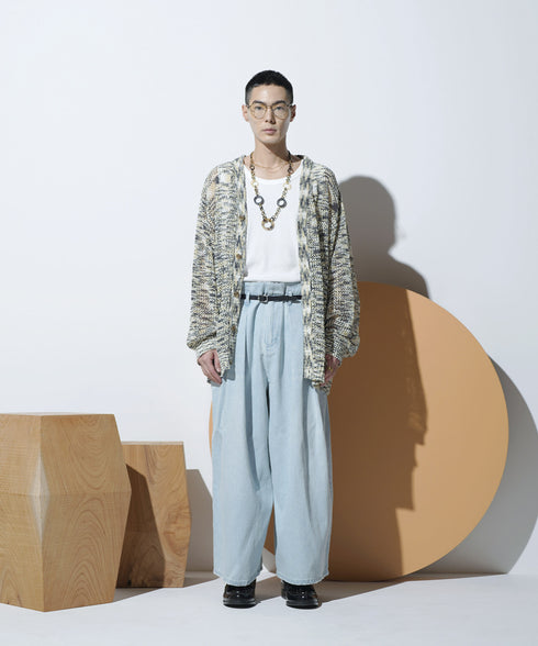 H178 / 着用サイズ: L*アイボリー インナー:217749 ボトムス:213778